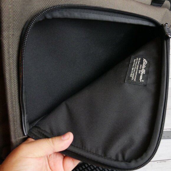 Eddie Bauer Travel Carry On Bag Overnight Small Duffle Olive Army Green - Picture 8 of 12